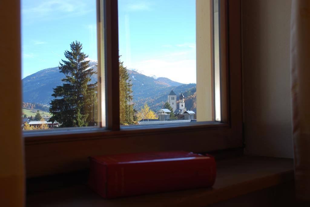 Piccolohotel Tempele Residence San Candido Bagian luar foto