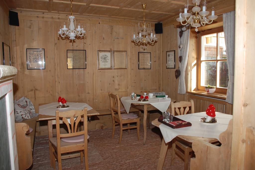Piccolohotel Tempele Residence San Candido Bagian luar foto