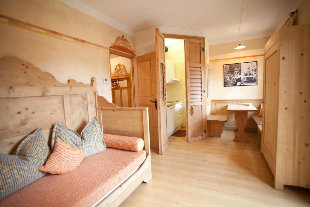 Piccolohotel Tempele Residence San Candido Bagian luar foto