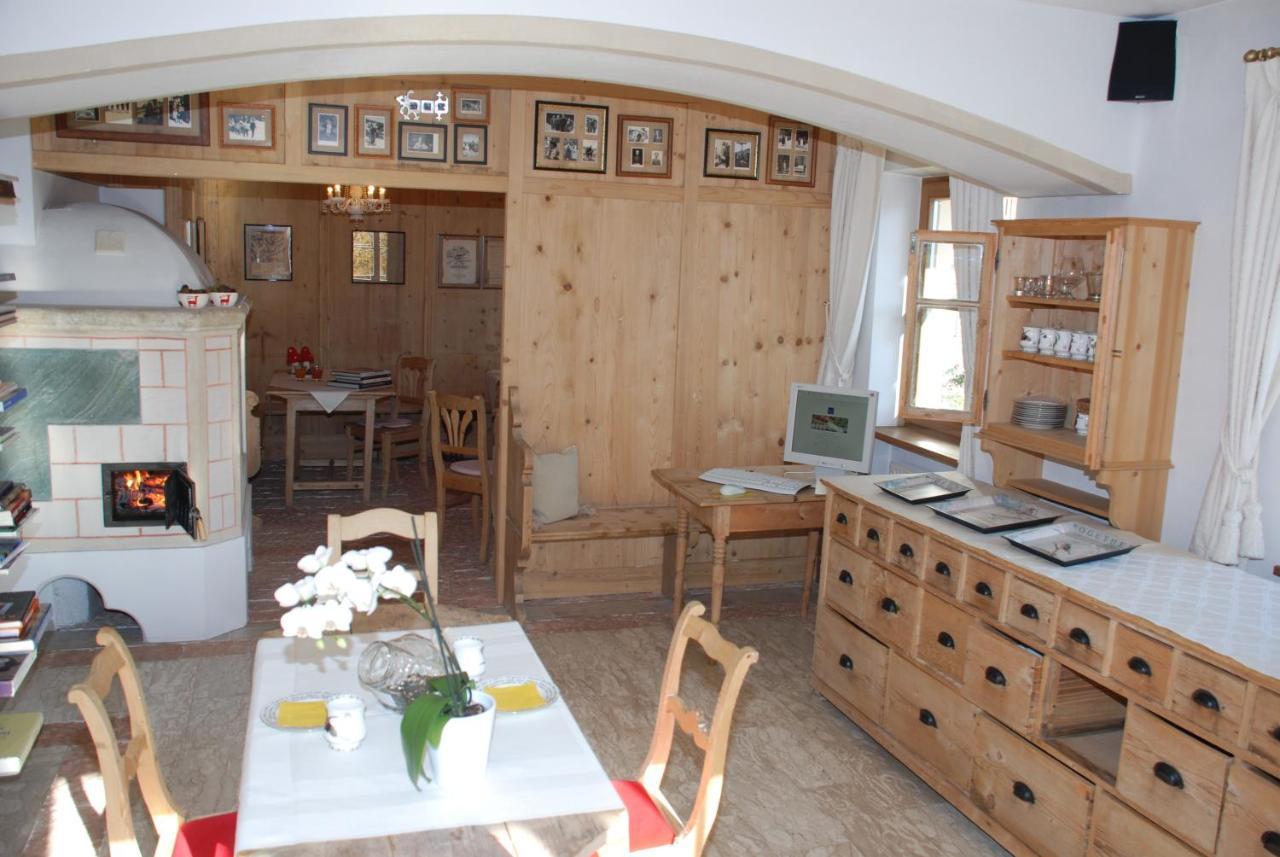 Piccolohotel Tempele Residence San Candido Bagian luar foto