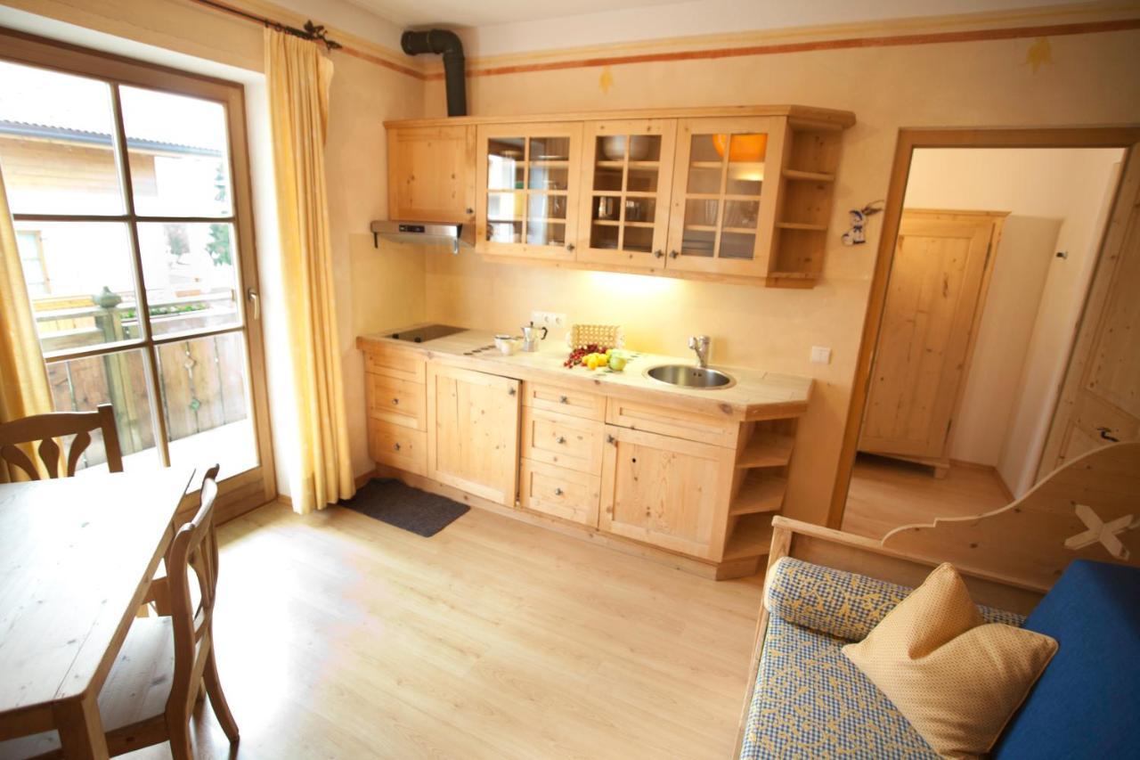 Piccolohotel Tempele Residence San Candido Bagian luar foto